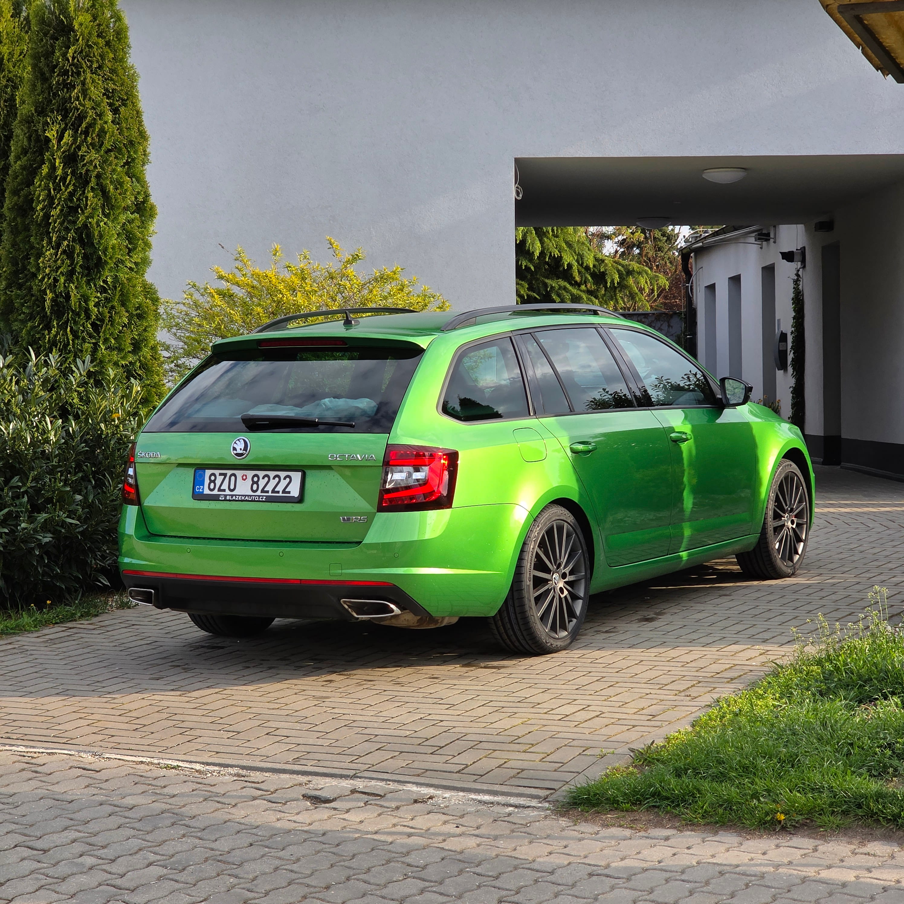 Detail vozu Škoda Octavia RS TSI DSG - 14