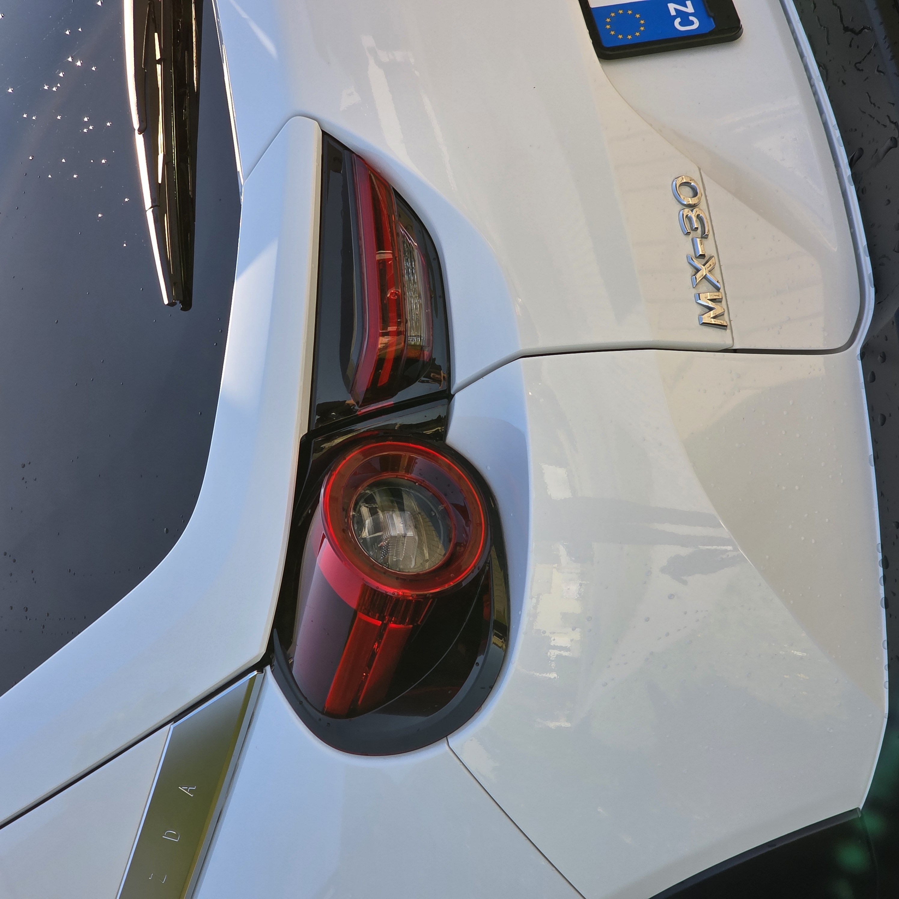 Detail vozu Mazda MX-30 Advantage - 7