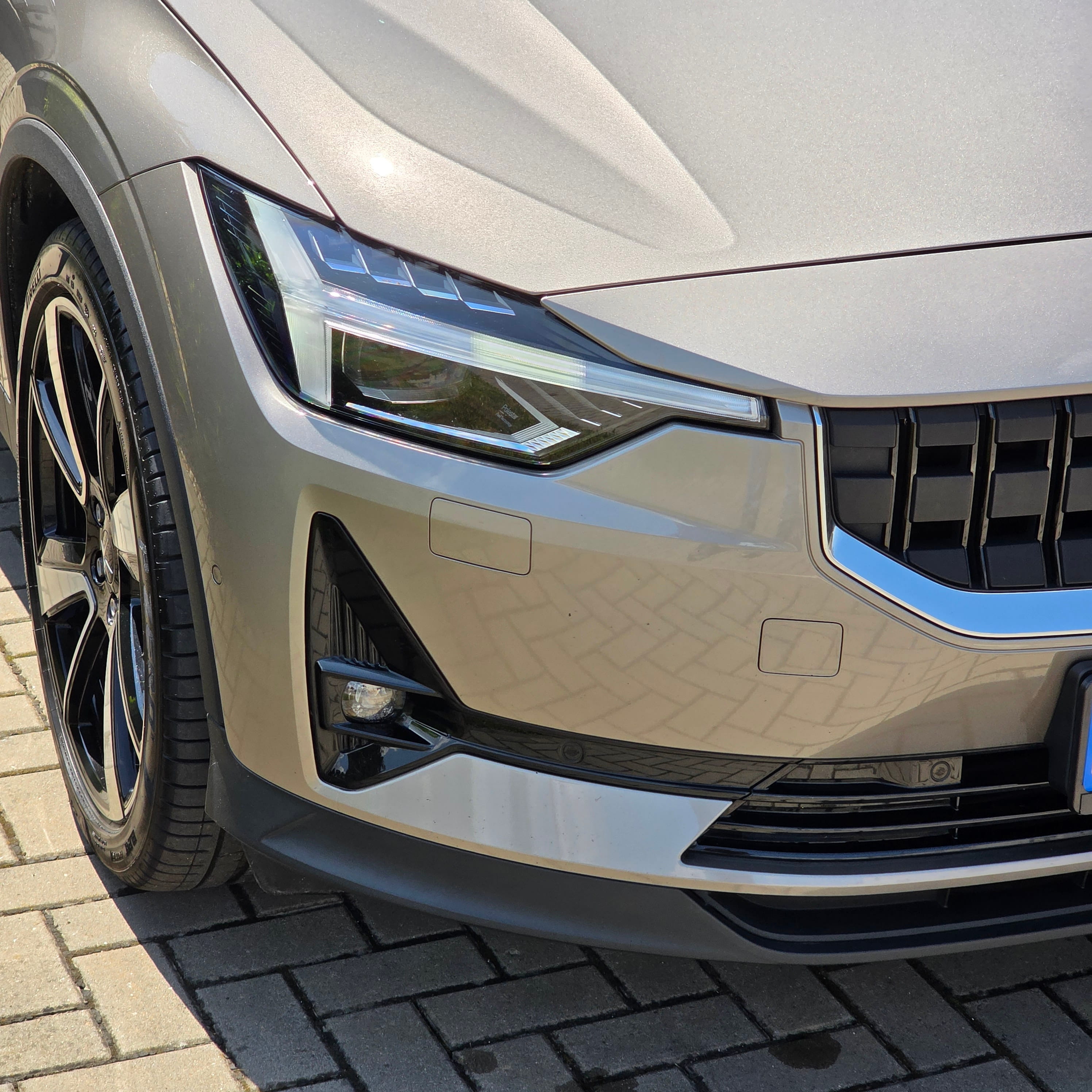 Detail vozu Polestar 2 Long Range Dual Motor - 4