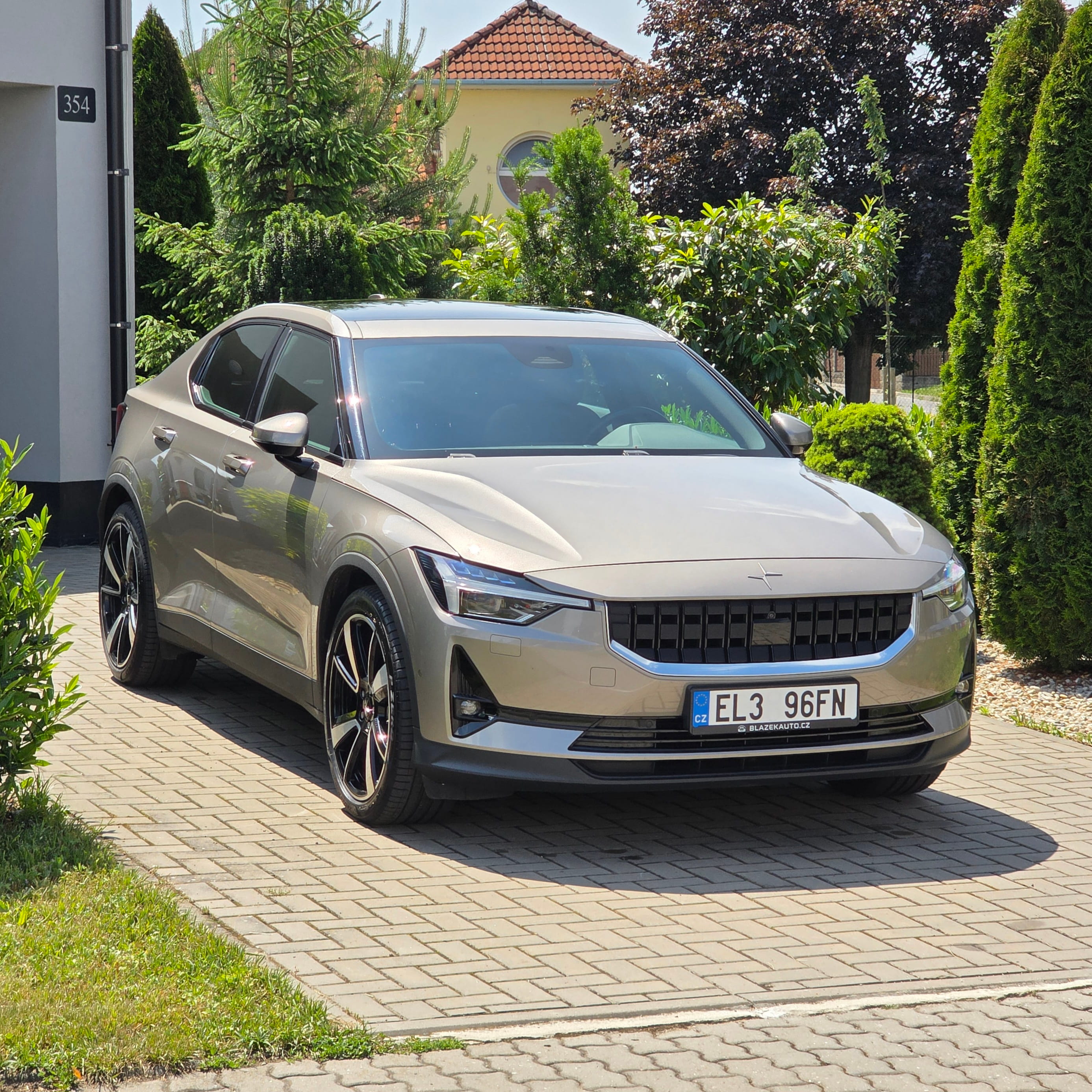 Hlavní foto - Polestar 2 Long Range Dual Motor